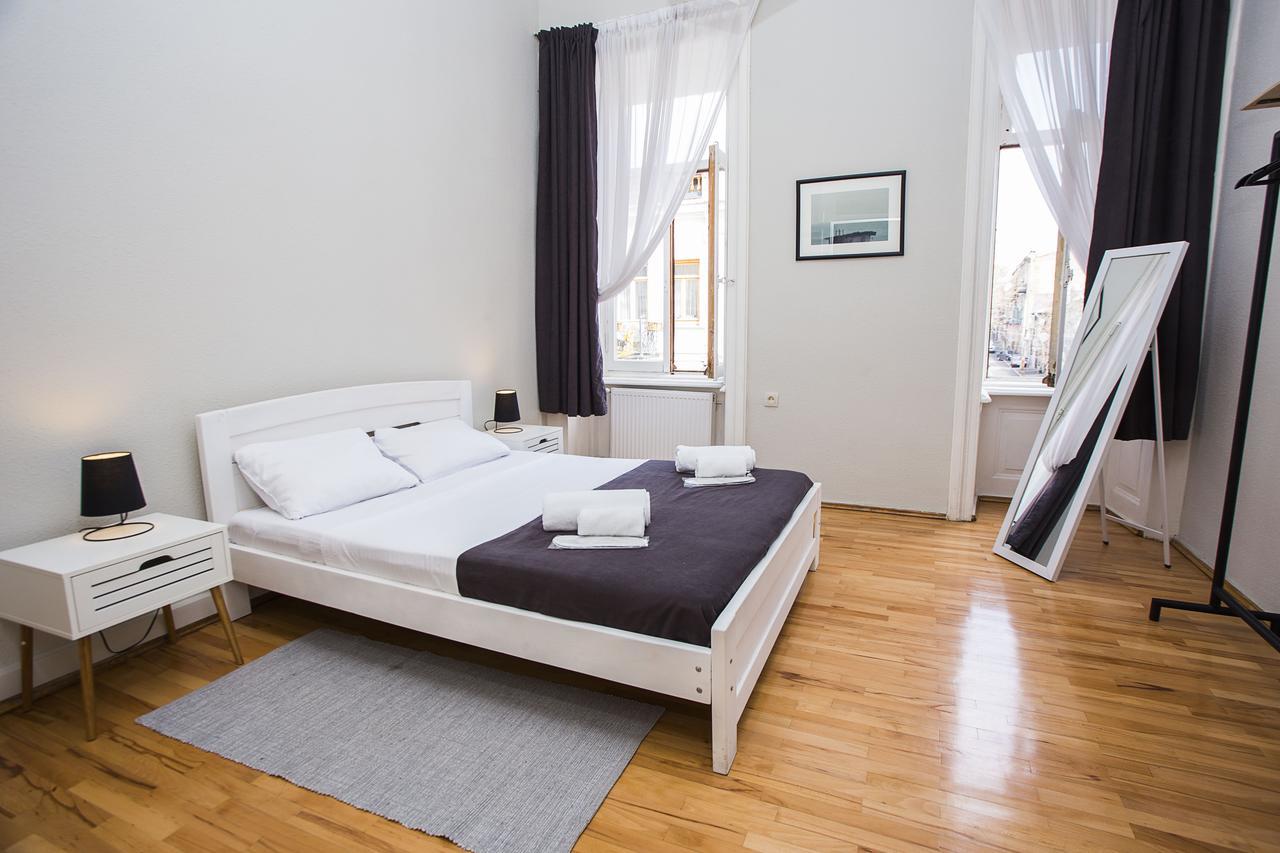 Charming 2Br Apartment In Old Tbilisi - By Wehost Esterno foto