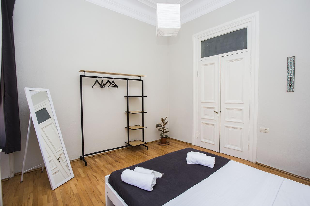 Charming 2Br Apartment In Old Tbilisi - By Wehost Esterno foto